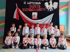 ilustracja do wpisu 
" Szkoła do hymnu"