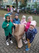 ilustracja do wpisu 
Akcja ekologiczna "Ratujmy Kasztany" organizowany przez Departament Ochrony Środowiska i Gospodarki Komunalnej Urzędu Miejskiego w Białymstoku