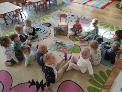 ilustracja do wpisu 
Zabawy swobodne w sali