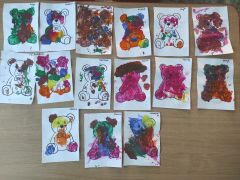 ilustracja do wpisu 
"Miś"- praca plastyczna- malowanie farbami