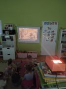 ilustracja do wpisu 
Czytane bajki z rzutnika "Ania"- zachęcanie dzieci do czytelnictwa