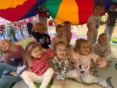 ilustracja do wpisu 
Dzień dziewczynki w grupie Misie.🥳