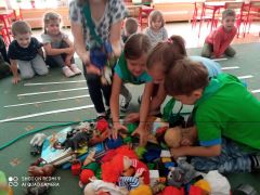 ilustracja do wpisu 
Klasyfikowanie zabawek - zajęcia matematyczne