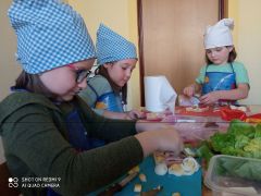 ilustracja do wpisu 
Smaczne,zdrowe,kanapki kolorowe