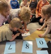 ilustracja do wpisu 
Poznajemy cyfrę 4