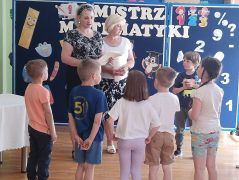 większy obrazek nr 4