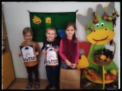 ilustracja do wpisu 
Konkurs plastyczny z rodzicami pt. "Zawody, które dbają o nasze bezpieczeństwo"