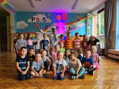 ilustracja do wpisu 
"EKSPERYMENTU SZAŁ- EFEKT WOW" - pokaz naukowy w ramach programu mały odkrywca, organizator Akademia Nauki
