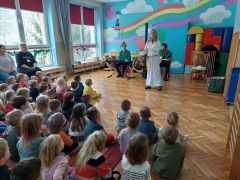 ilustracja do wpisu 
Filharmonia ,,O chochliku, który chciał zepsuć święta"